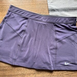 Nike purple tennis skirt size Medium